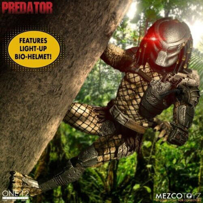 Mezco Toys One : 12 Collective Predator Deluxe Edition Action Figure 1/12 Scale