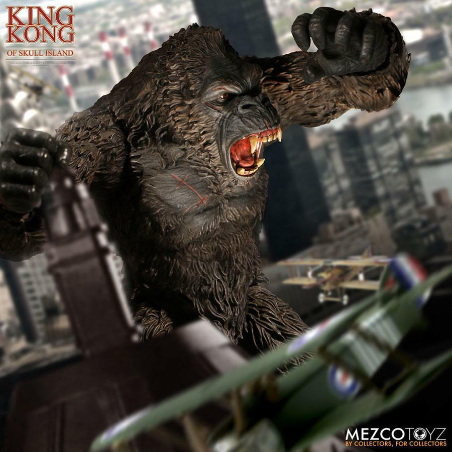 Mezco King Kong of Skull Island - KING KONG 7" Action Figure Set