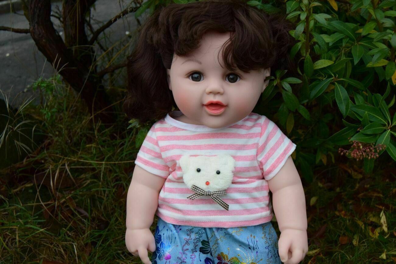 18" Large Girls Dutch Charlotte Baby Doll 46cm 100% Vinyl - Doll + Clothes 1000g